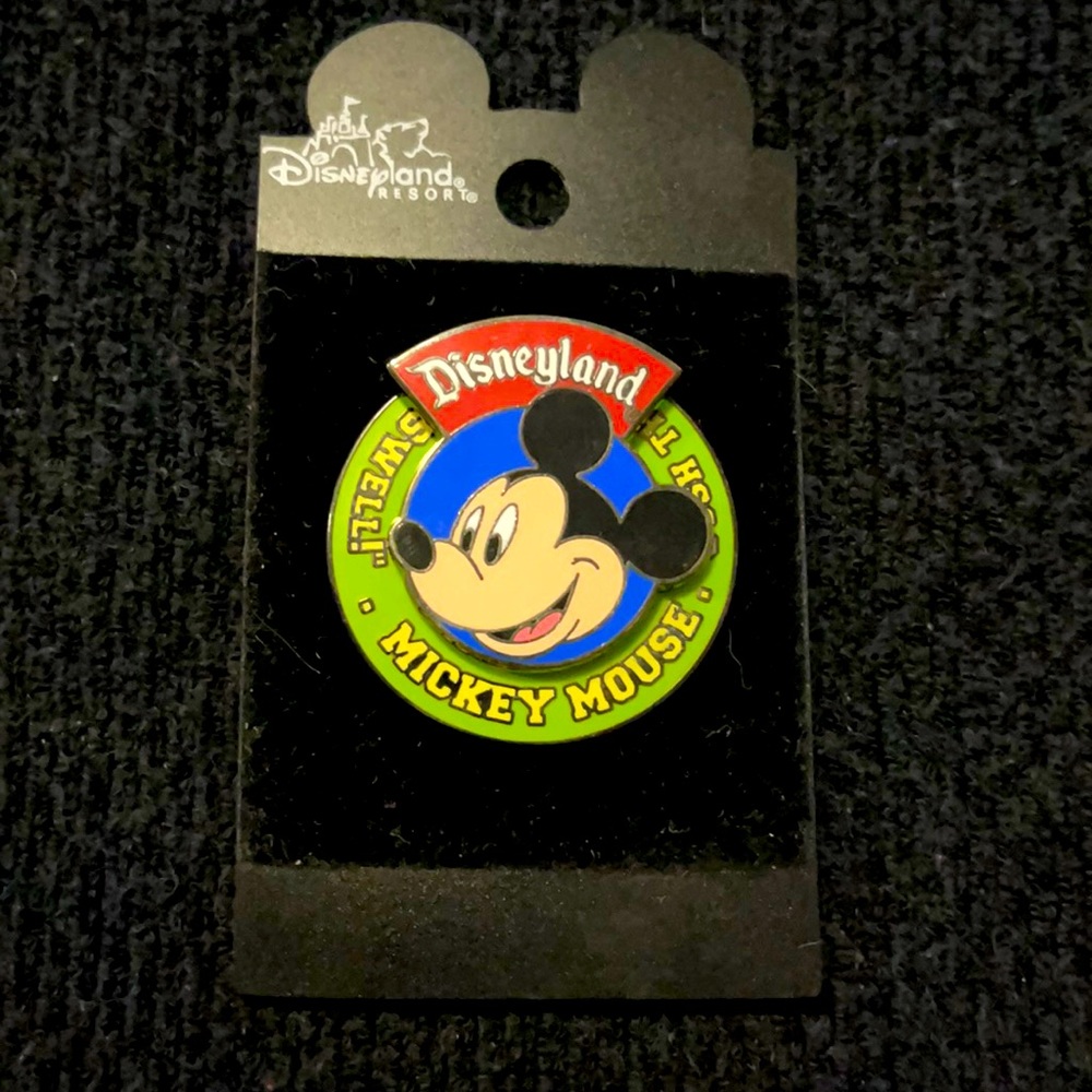 Disneyland Resort Mickey Mouse Pin